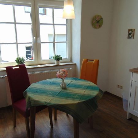 Ferienwohnung Bergblick /Moseltal Burgen  Exterior foto