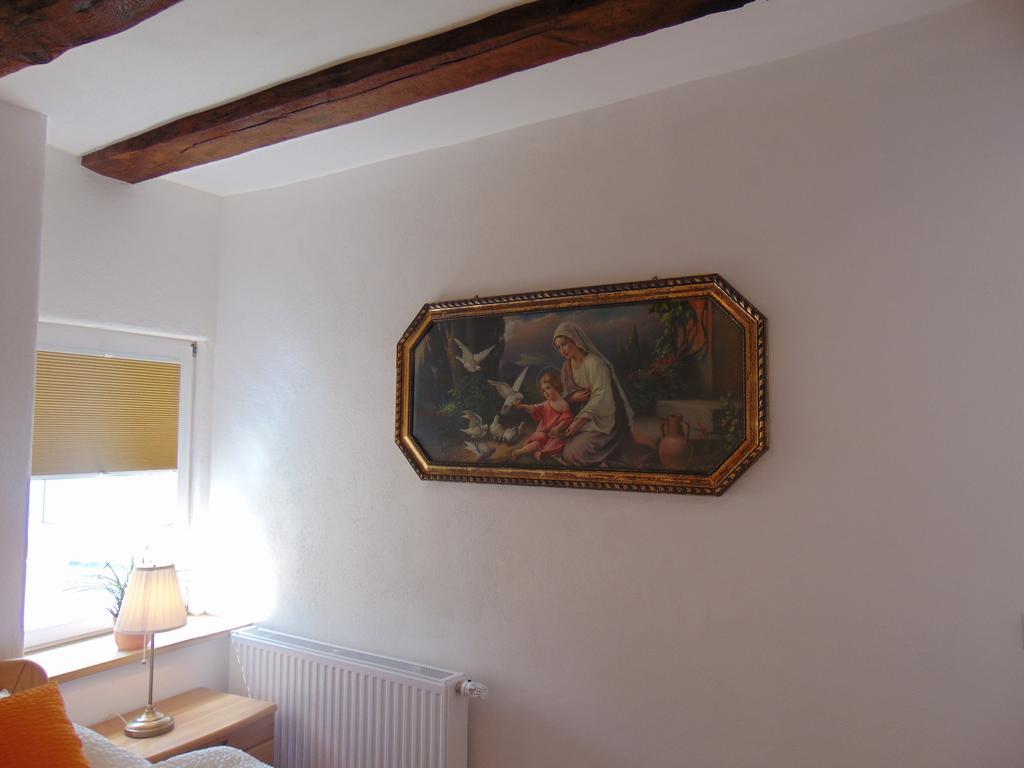 Ferienwohnung Bergblick /Moseltal Burgen  Exterior foto