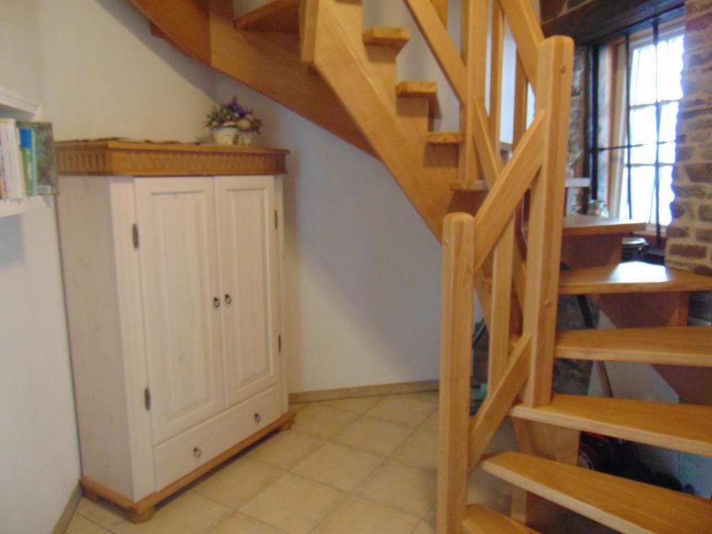 Ferienwohnung Bergblick /Moseltal Burgen  Exterior foto